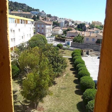 Appartement En Duplex Au 3Ieme Etage Sans Ascenseur Hyères Buitenkant foto