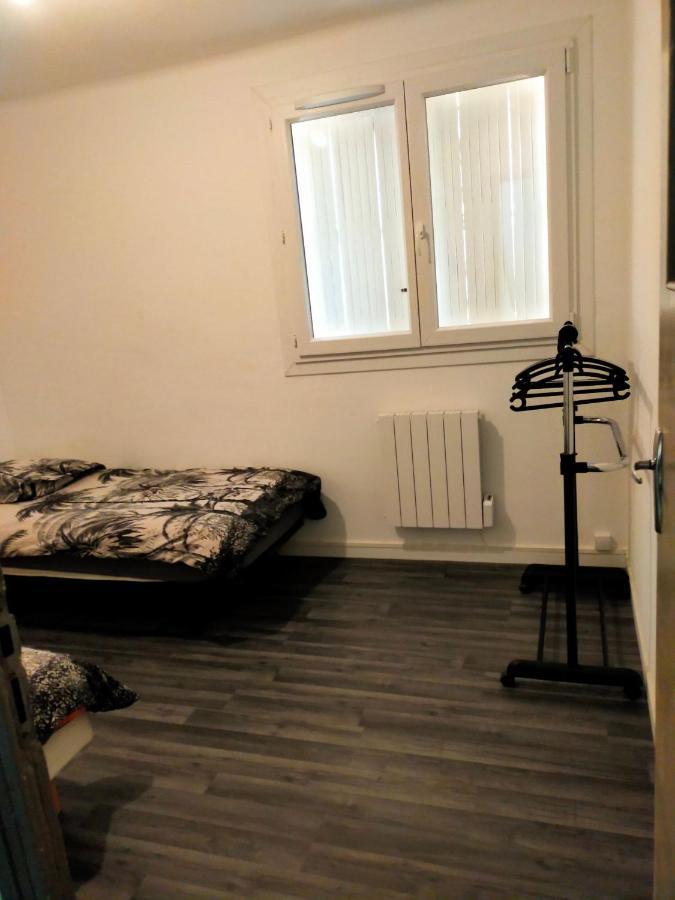 Appartement En Duplex Au 3Ieme Etage Sans Ascenseur Hyères Buitenkant foto